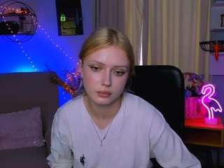 adelina-lay
