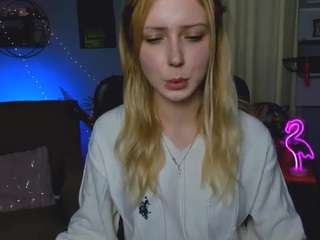adelina-lay