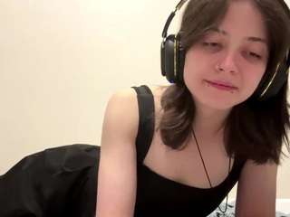 LinneaKjos live cam preview