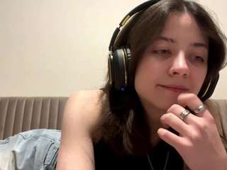 LinneaKjos live cam preview