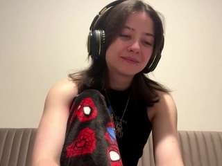 LinneaKjos live cam preview