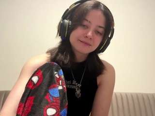 LinneaKjos live cam preview