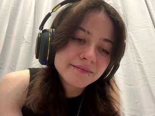 LinneaKjos live cam preview