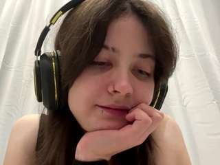 LinneaKjos live cam preview