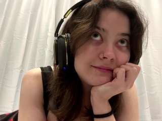 LinneaKjos live cam preview