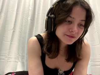 LinneaKjos live cam preview