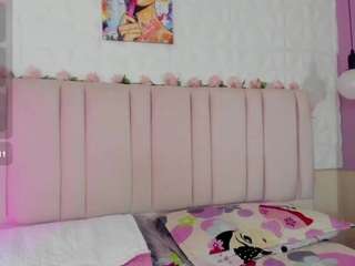 lola-caicedo