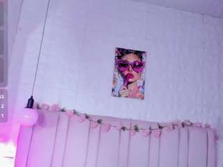 lola-caicedo