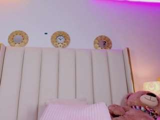 MaisonAmora live cam preview