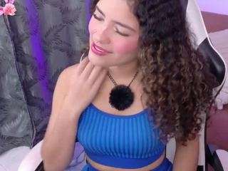 karolay-perez's live room