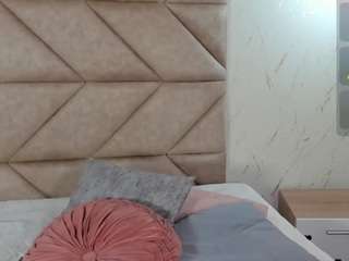 lindsayjohans