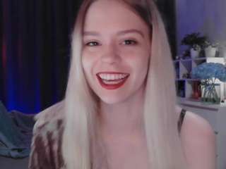 IsabelleMarteney live cam preview