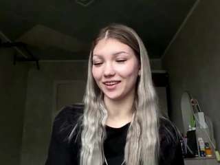kristingoehringer webcam model