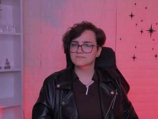 moon-vixen live cam preview