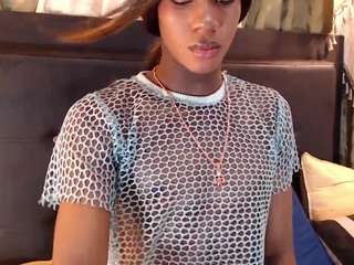 Scarlett13x live cam preview