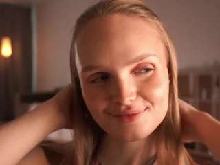 VanessaSuderman live cam preview
