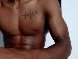 drakebrown23 webcam model