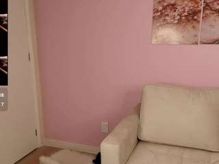 Trixie-June live cam preview