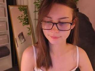 LunaRa1n live cam preview