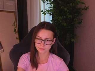 LunaRa1n live cam preview