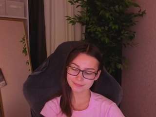 LunaRa1n live cam preview