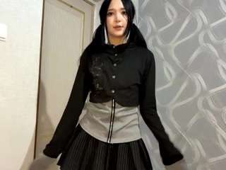 Lili live cam preview