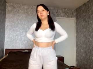 InesShofner live cam preview