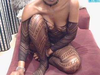 naughtylira69