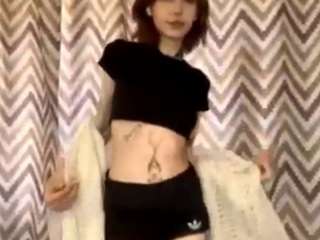 avrilollison
