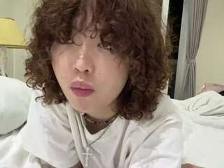 HirokoBaton live cam preview