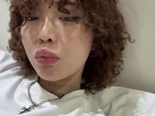 HirokoBaton live cam preview