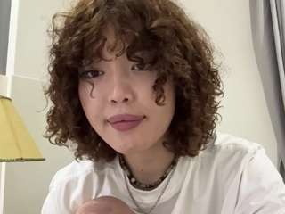 HirokoBaton live cam preview