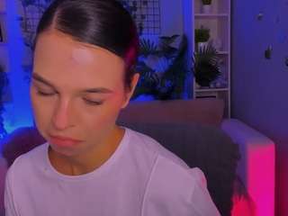 ariabloomm