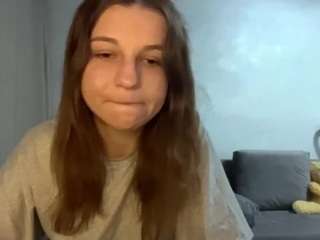caroylngalva webcam