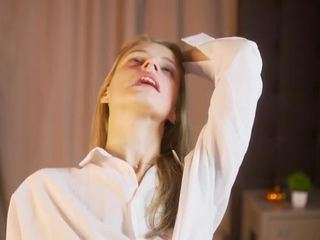 FayeLivingston live cam preview
