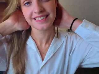 FayeLivingston live cam preview