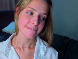 fayelivingston live