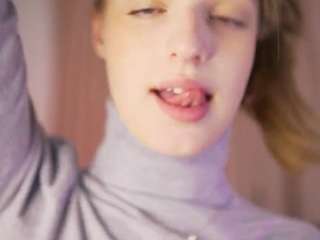 FayeLivingston live cam preview
