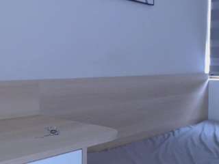 MarraVeil live cam preview