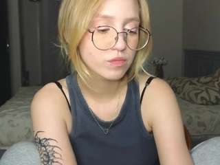 amiramoral webcam