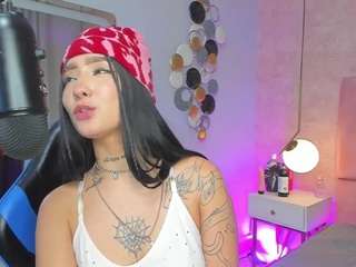 magic-kira-foxxx