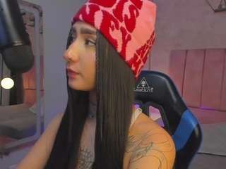 magic-kira-foxxx