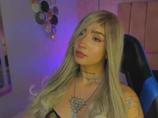 magic-kira-foxxx