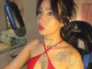 magic-kira-foxxx