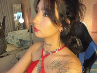 magic-kira-foxxx