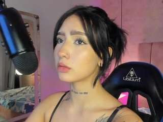 magic-kira-foxxx