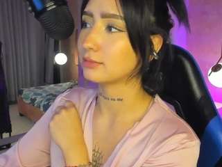 magic-kira-foxxx