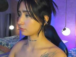 magic-kira-foxxx
