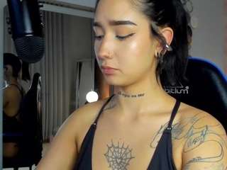 magic-kira-foxxx