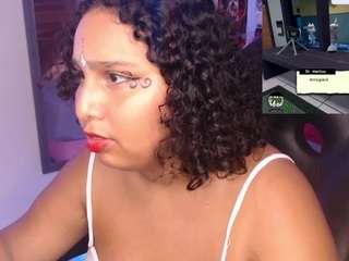 AishaBrown1 live cam preview
